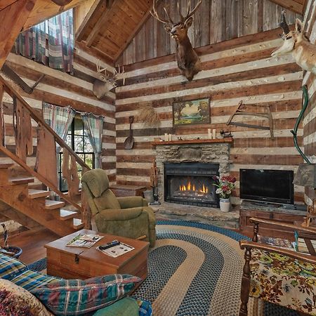 Das Eck Haus - Cozy Cabin Getaway Фредериксбург Екстериор снимка